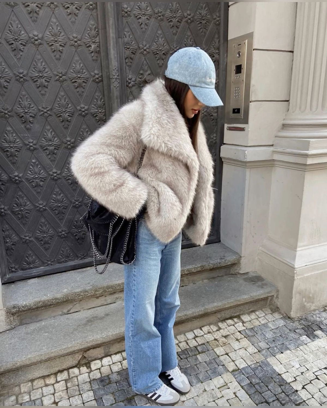 Curlyhaircode™ Fluffy Fur Jacket