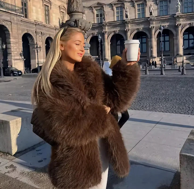 Curlyhaircode™ Fluffy Fur Jacket